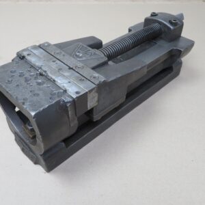 RJH Tilting Machine Vice 6" Jaws For Milling Drilling Machine