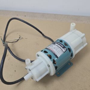 Iwaki Walchem W2MD-10/20R Magnetic Drive Pump 240V Industrial Chemical Coolant