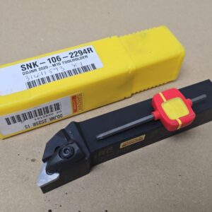 New Sandvik DDJNR 2525 15 Turning Tool for DNMG 15 Inserts
